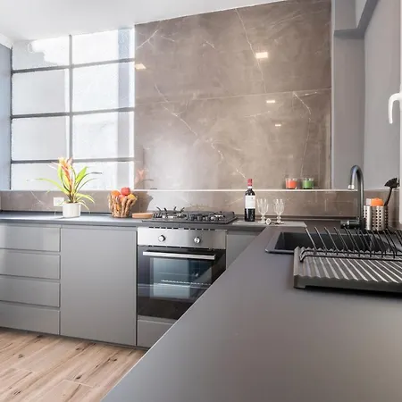 Raffinato Apt Vicino A Piazza Garibaldi X5 *