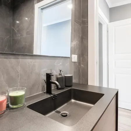 Raffinato Apt Vicino A Piazza Garibaldi X5 Apartment *